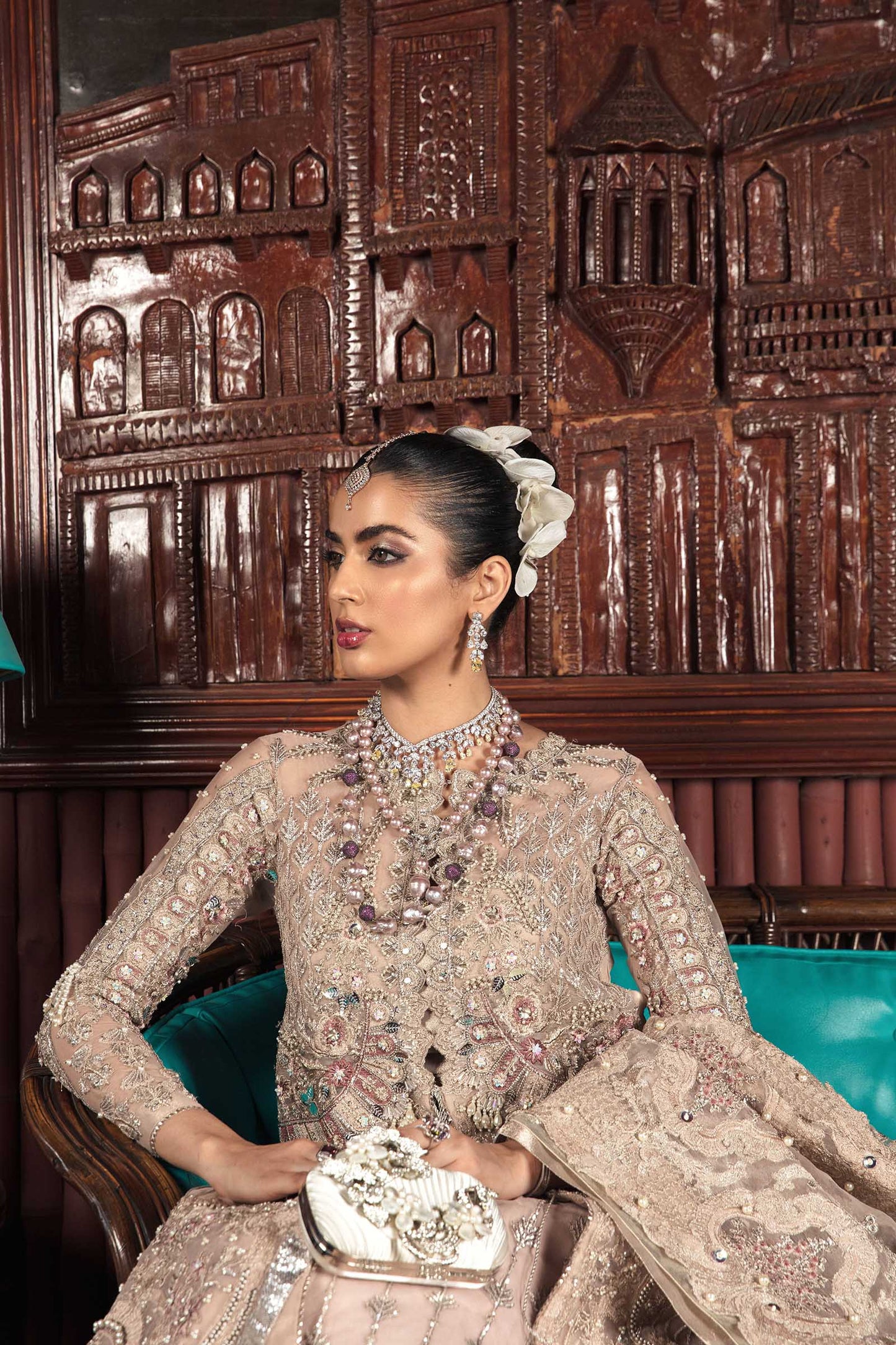 Shah begum